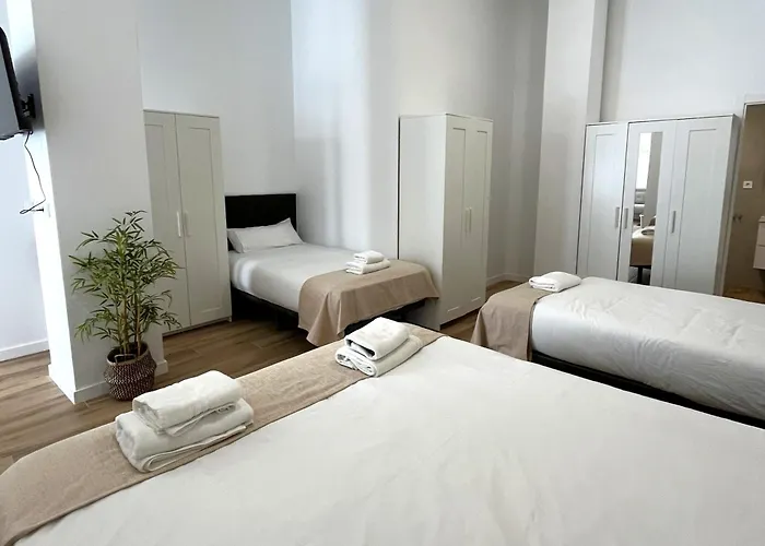 Urban Loft Benicalap Apartmán *